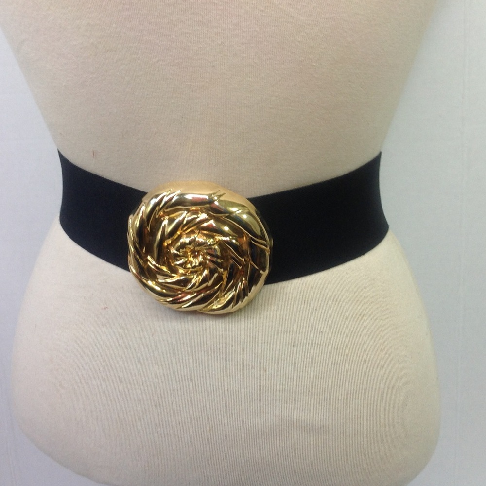 Vintage Black Belt Gold Pinwheel Buckle Belt